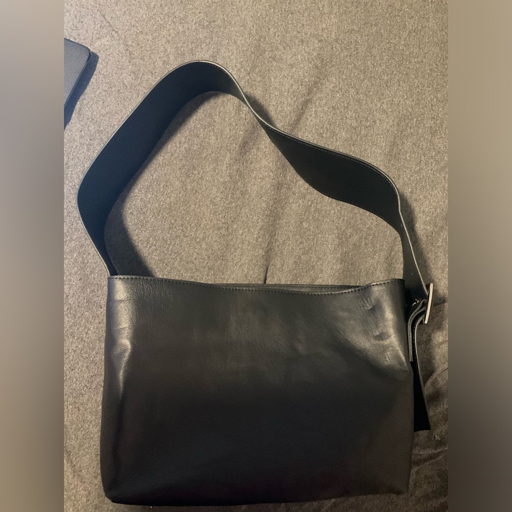 ASOS LEATHER SHOULDER BAG
